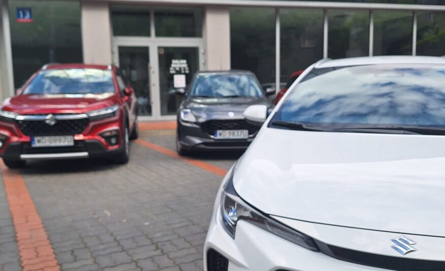 SUZUKI SWACE HYBRID 1,8 E-CVT PREMIUM PLUS DEMO MAŁY PRZEBIEG