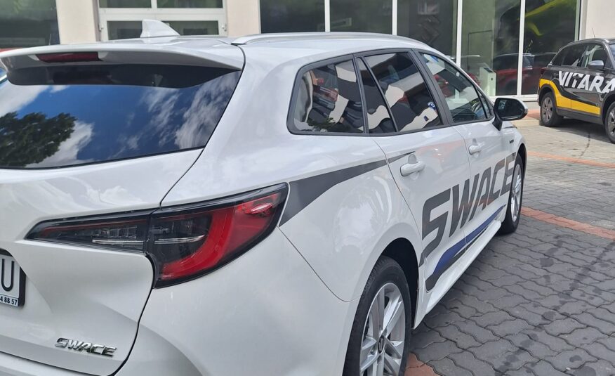 SUZUKI SWACE HYBRID 1,8 E-CVT PREMIUM PLUS DEMO MAŁY PRZEBIEG