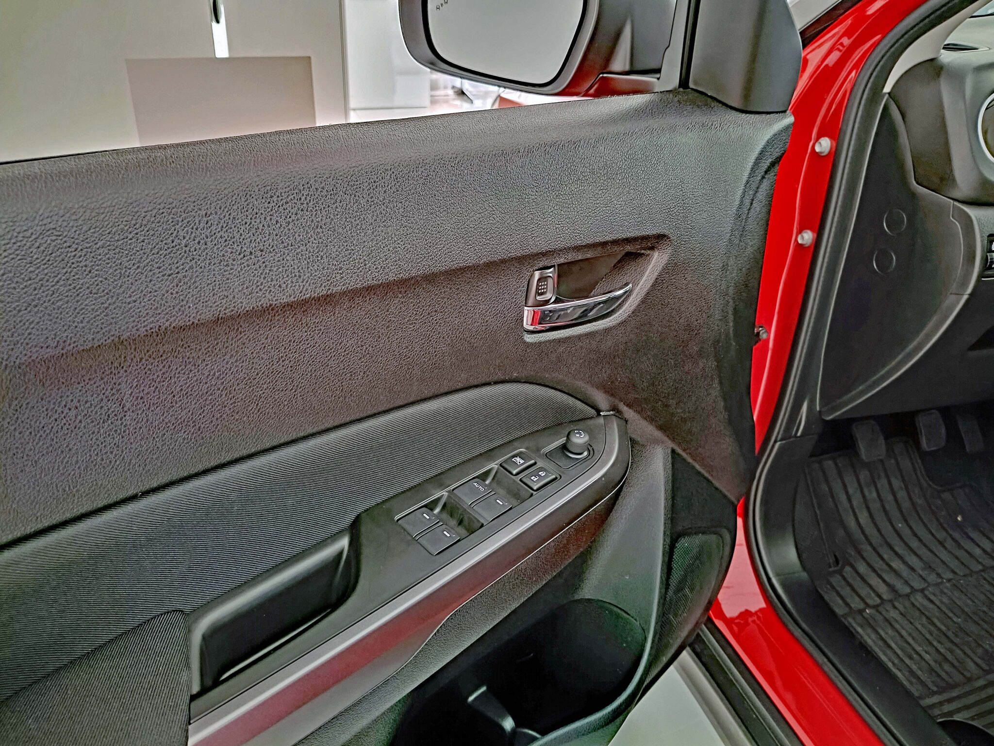 SUZUKI VITARA 1.4 Mild Hybrid 110KM 2WD 6AT Premium Plus