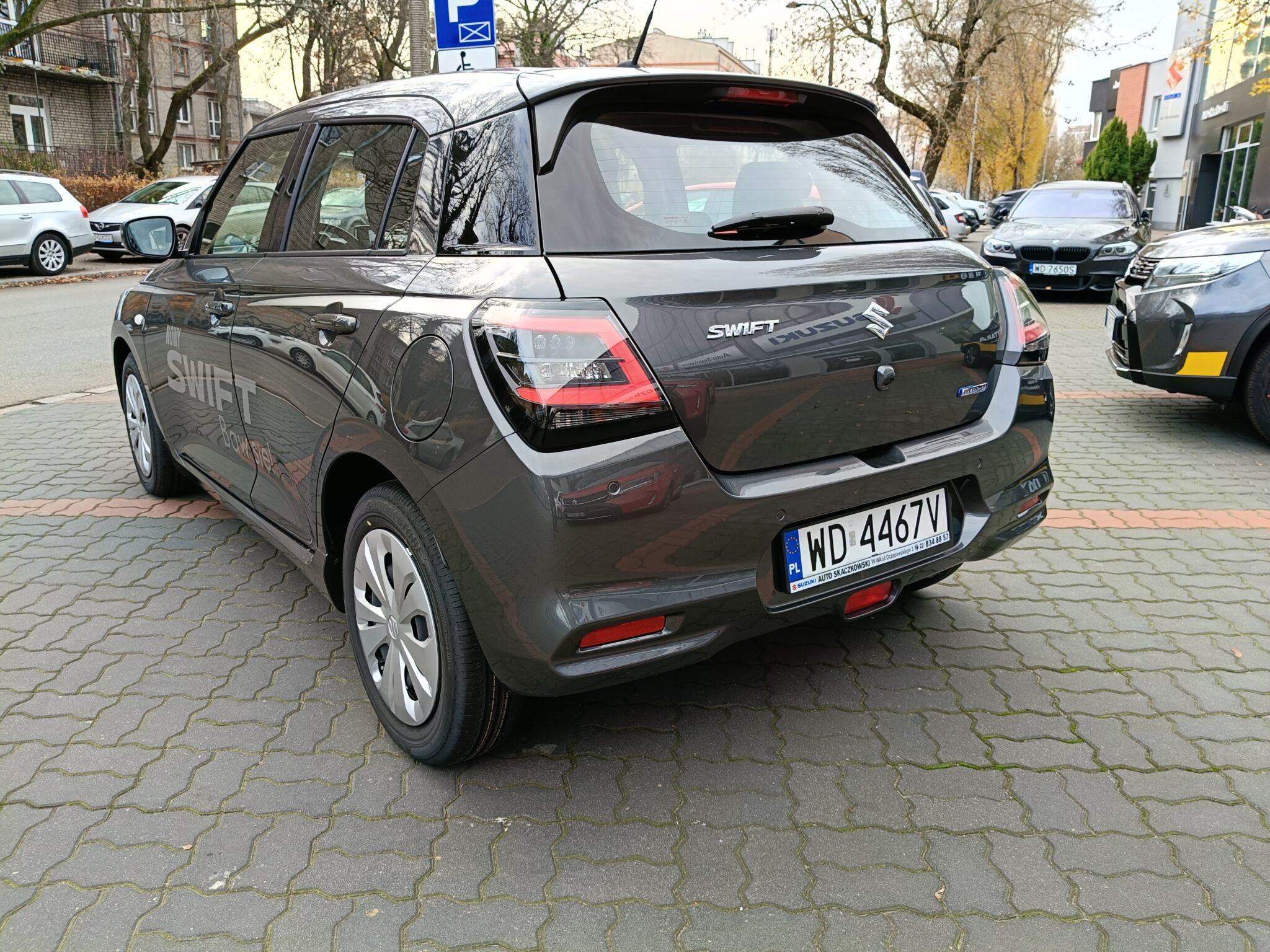 SUZUKI SWIFT Mild HYBRID 1.2 MT PREMIUM 2025