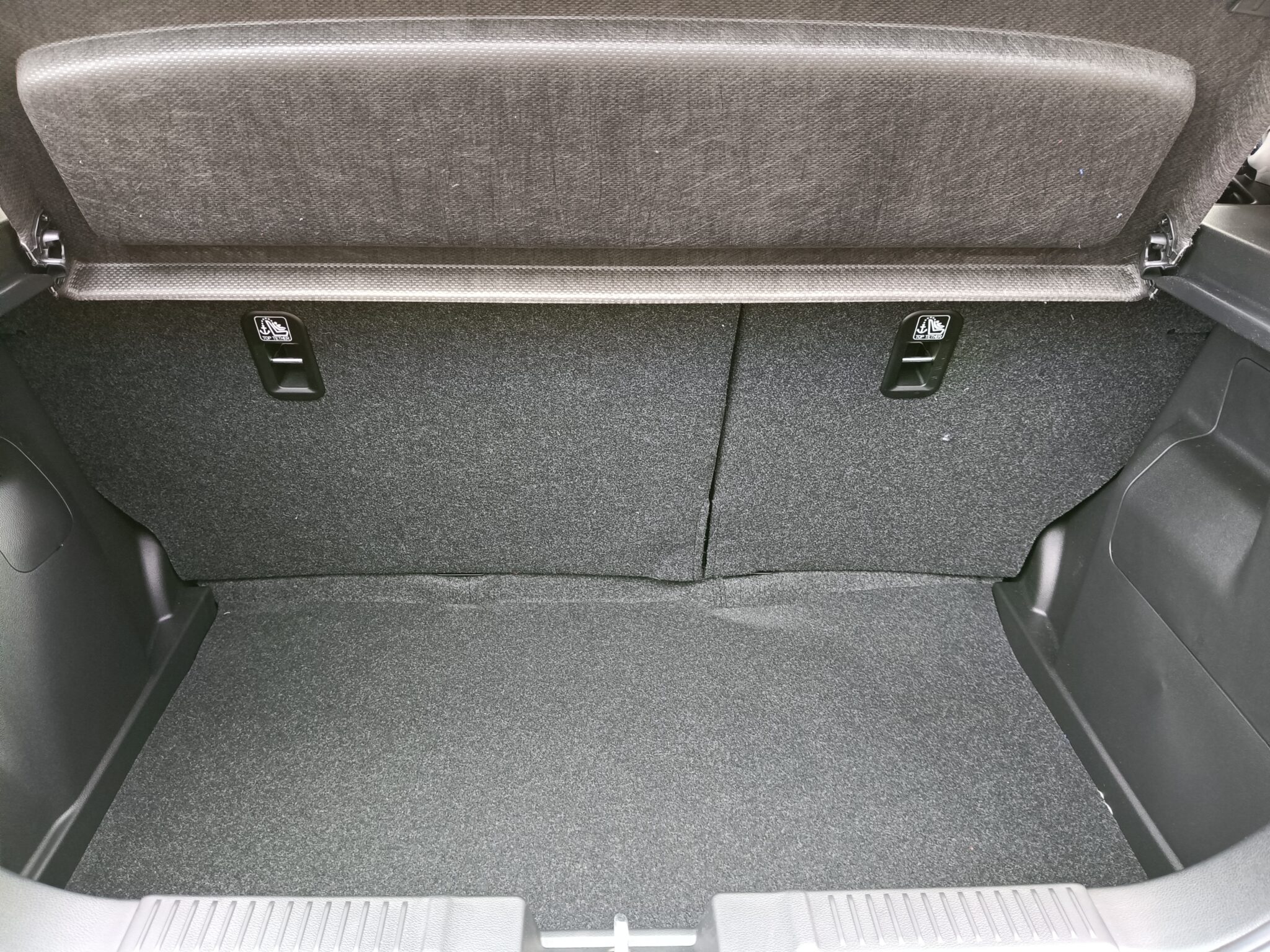 SUZUKI SWIFT Mild HYBRID 1.2 MT PREMIUM 2025