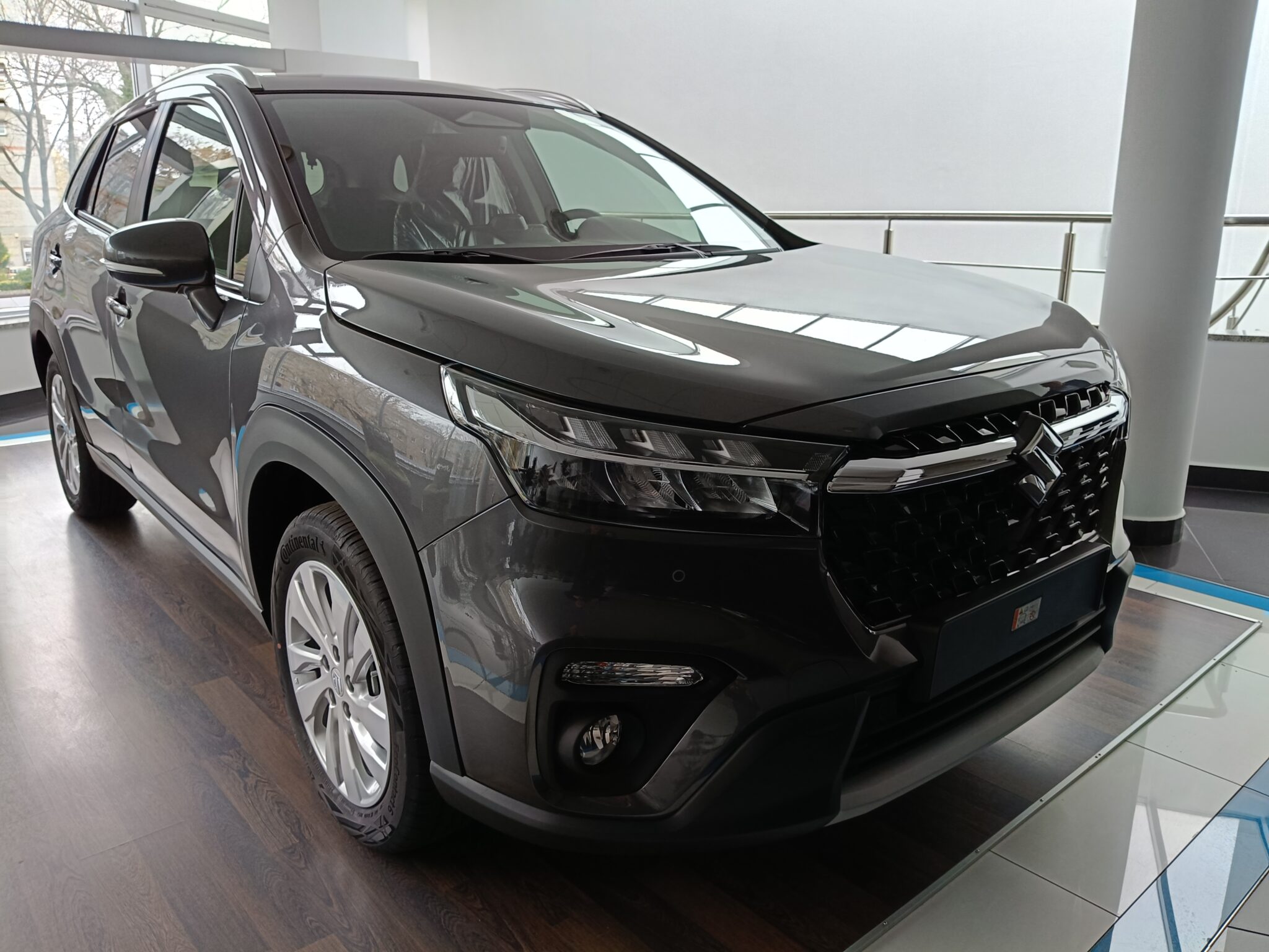 SUZUKI S-CROSS 1.4 BoosterJet mild Hybrid 2WD 129KM 6MT Premium Plus 2025