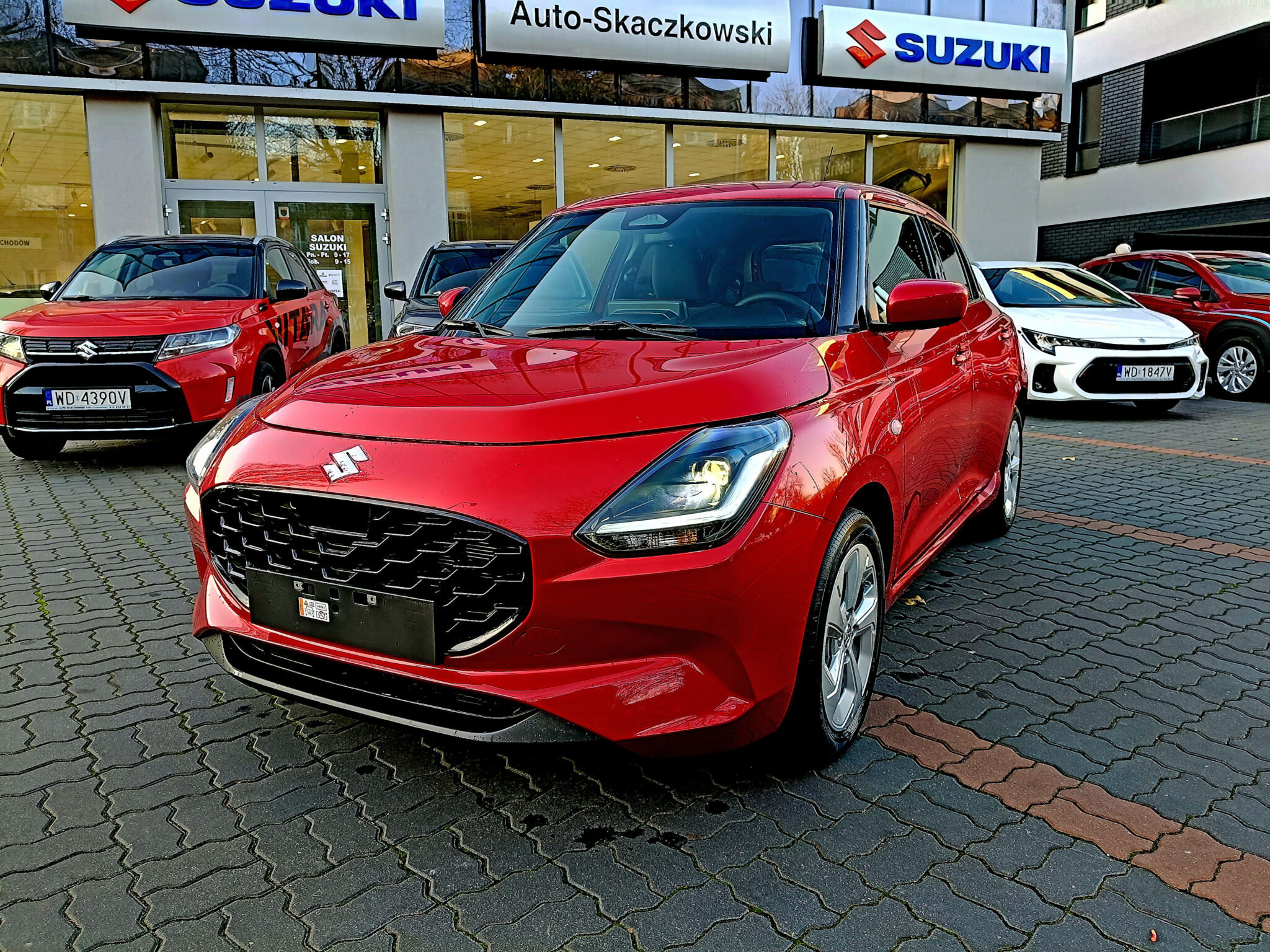 SUZUKI SWIFT MILD HYBRID 1.2 MT PREMIUM PLUS 2025