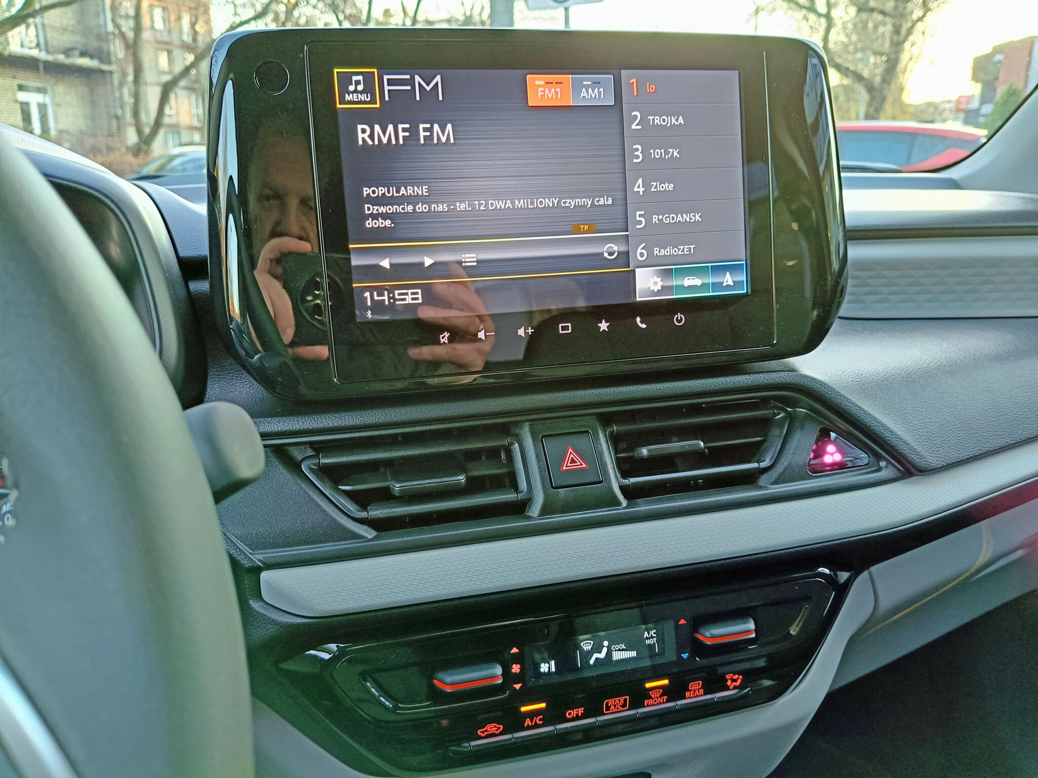 SUZUKI SWIFT MILD HYBRID 1.2 MT PREMIUM PLUS 2025