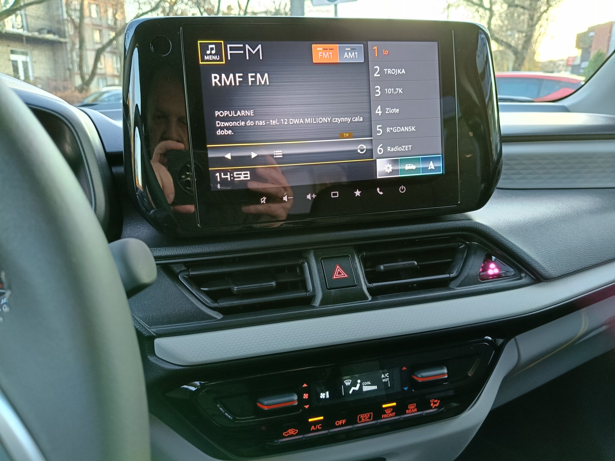 SUZUKI SWIFT MILD HYBRID 1.2 MT PREMIUM PLUS 2025