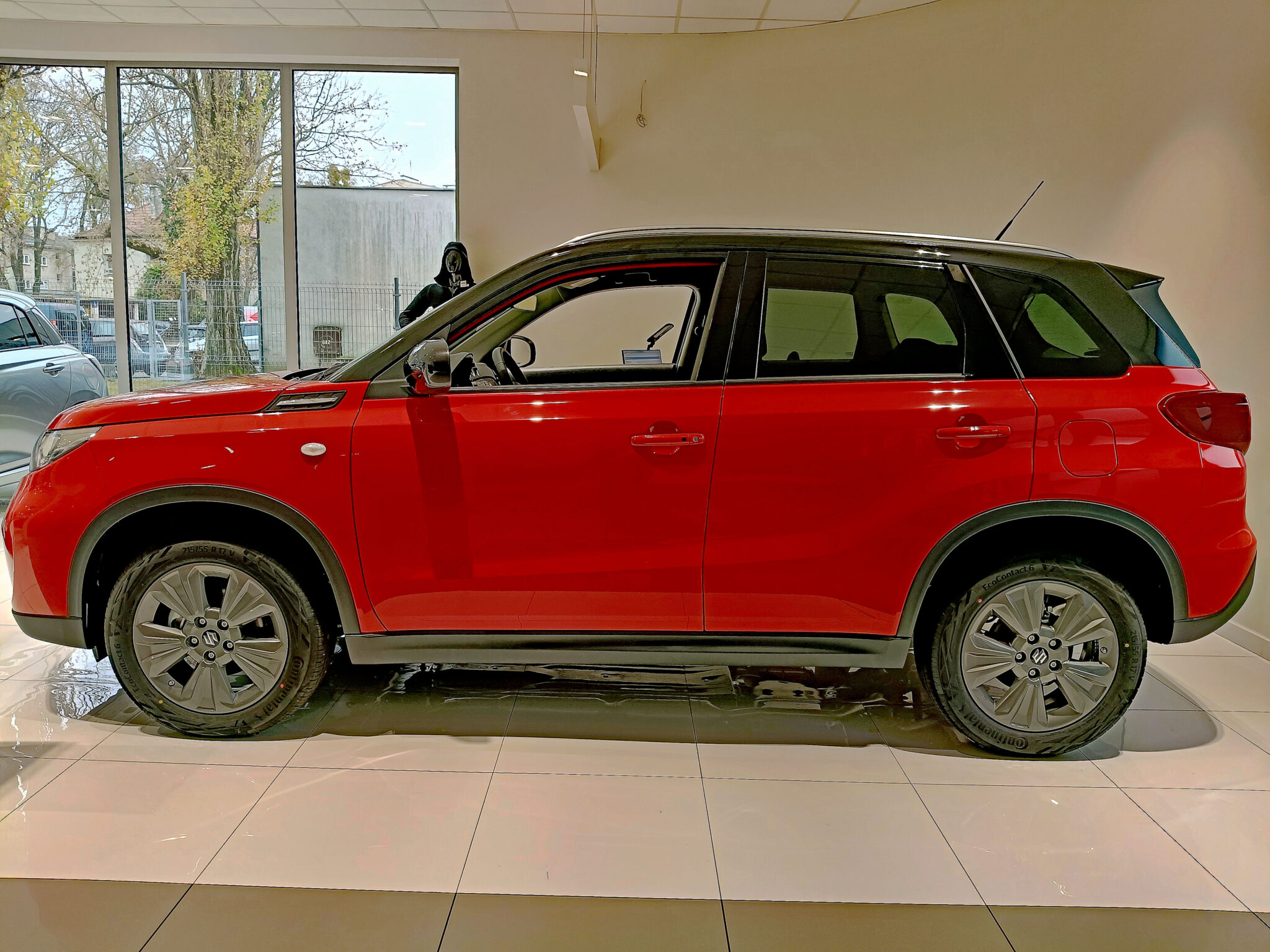SUZUKI VITARA 1.4 Mild Hybrid 2WD 6MT Premium Plus 110KM 2025