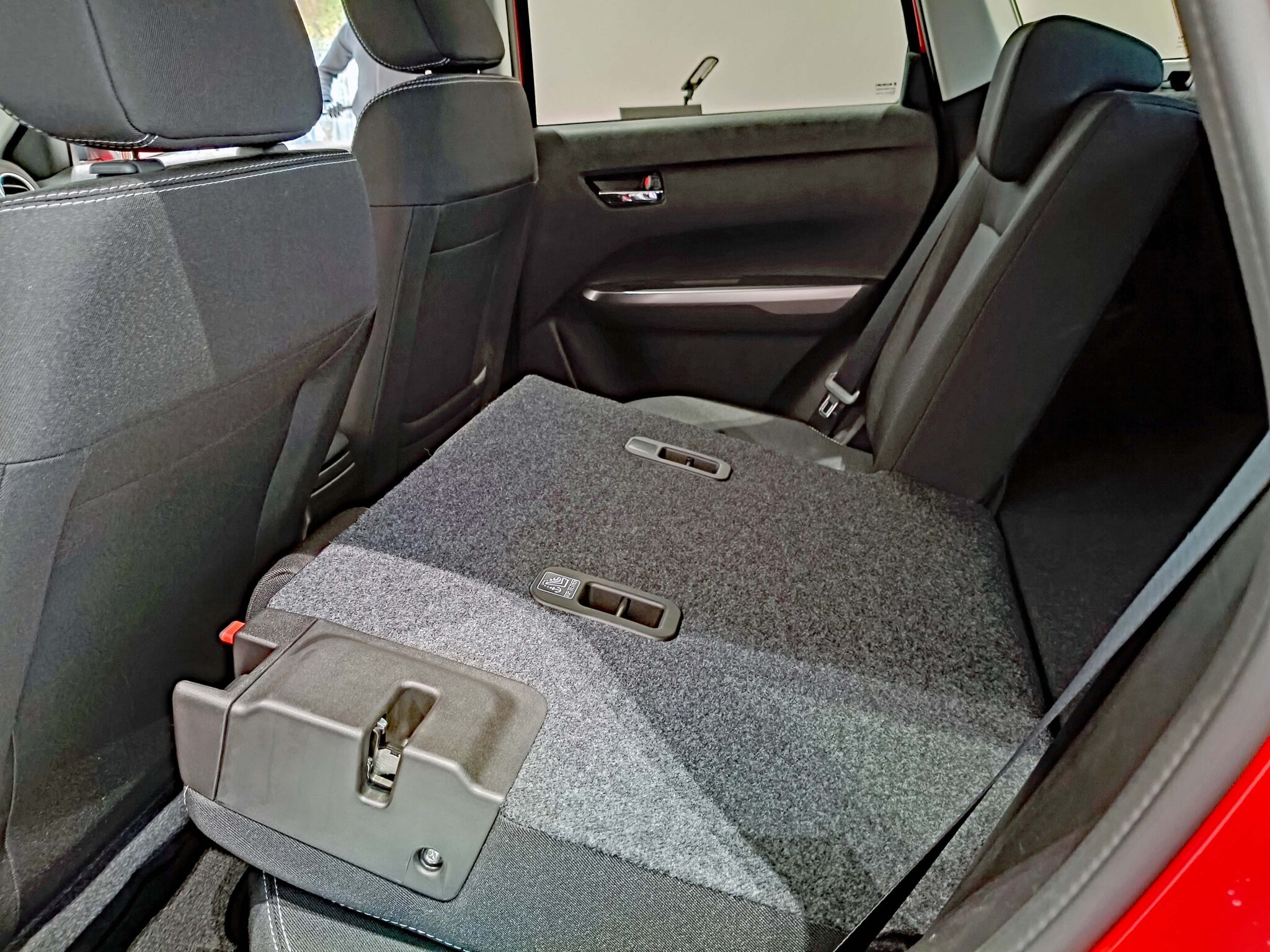 SUZUKI VITARA 1.4 Mild Hybrid 110KM 2WD 6AT Premium Plus