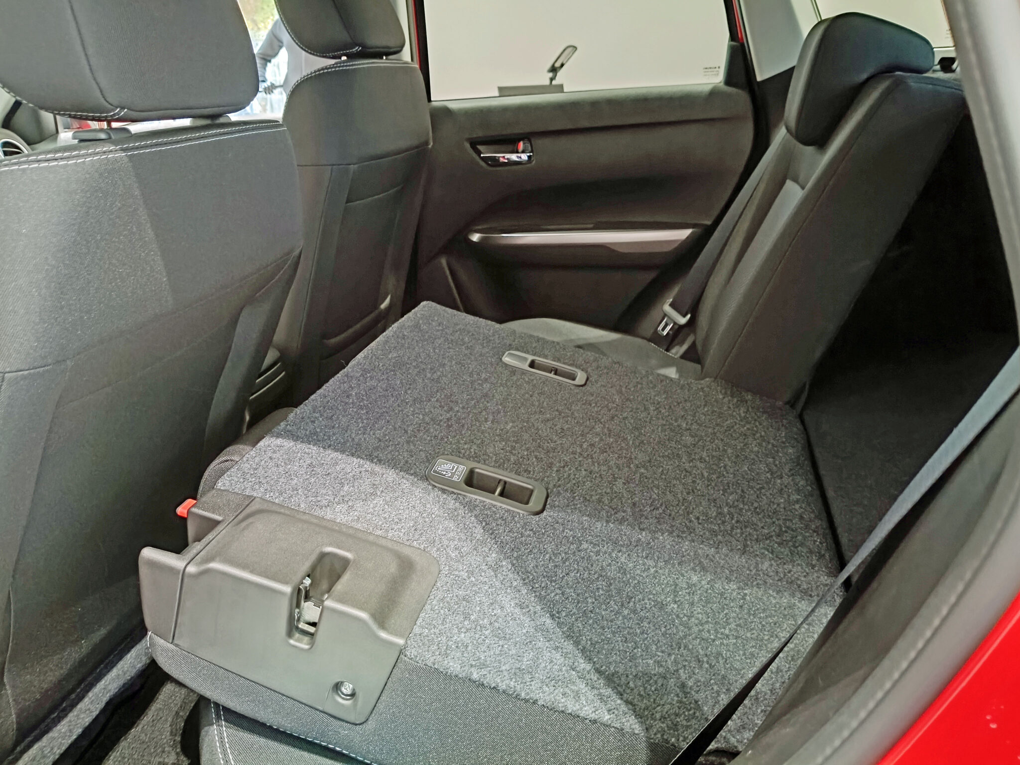 SUZUKI VITARA 1.4 Mild Hybrid 2WD 6MT Premium Plus 110KM 2025