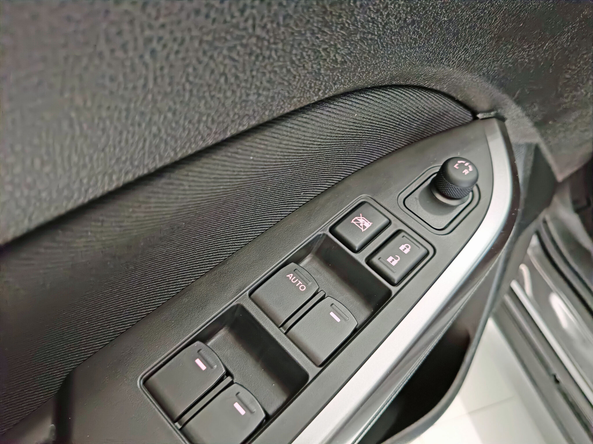 SUZUKI VITARA 1.4 Mild Hybrid 2WD 6MT Premium Plus 110KM 2025