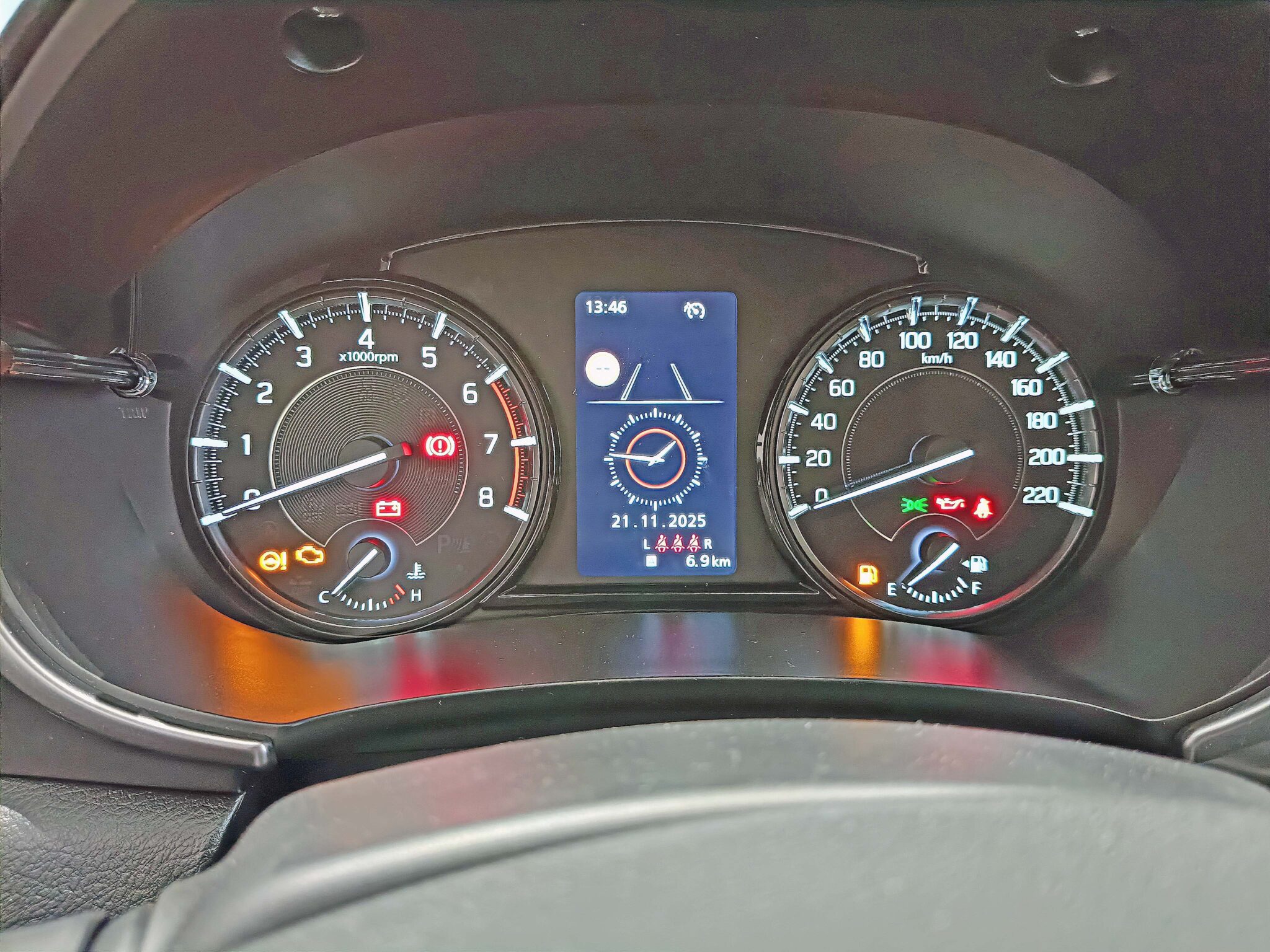 SUZUKI VITARA 1.4 Mild Hybrid 2WD 6AT Premium Plus 110KM 2025