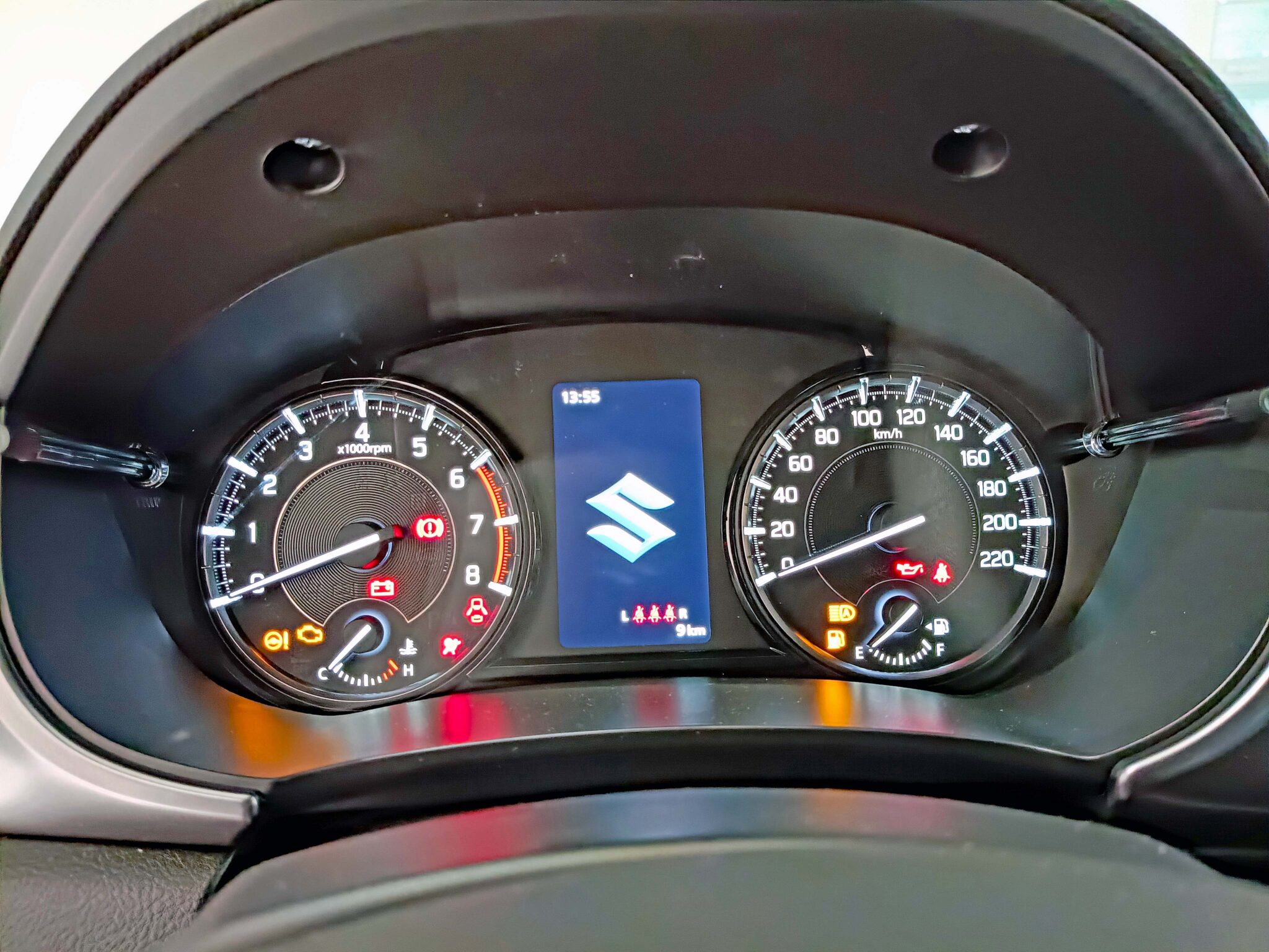 SUZUKI VITARA 1.4 Mild Hybrid 110KM 2WD 6AT Premium Plus