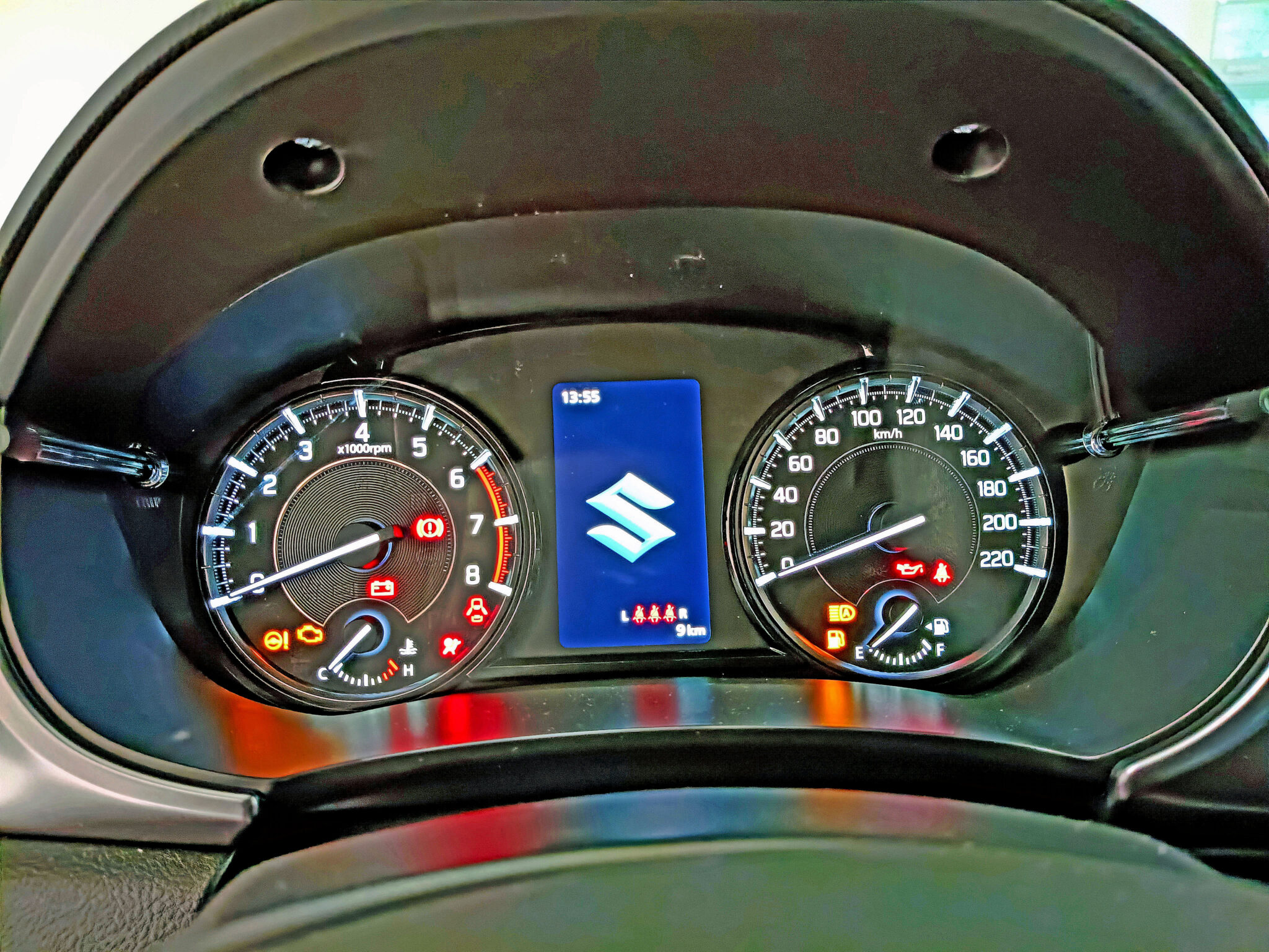 SUZUKI VITARA 1.4 Mild Hybrid 2WD 6MT Premium Plus 110KM 2025