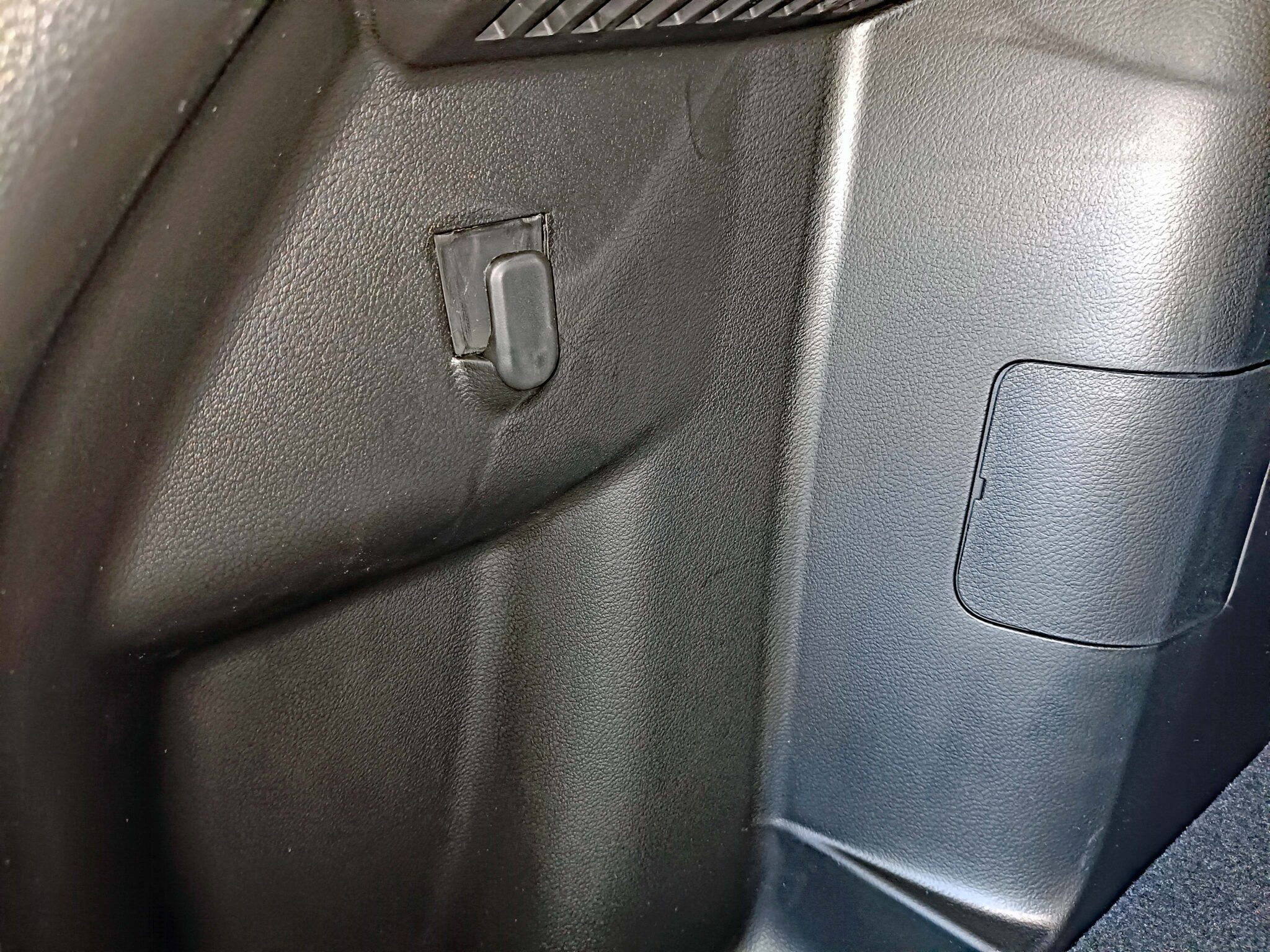 SUZUKI VITARA 1.4 Mild Hybrid 110KM 2WD 6AT Premium Plus