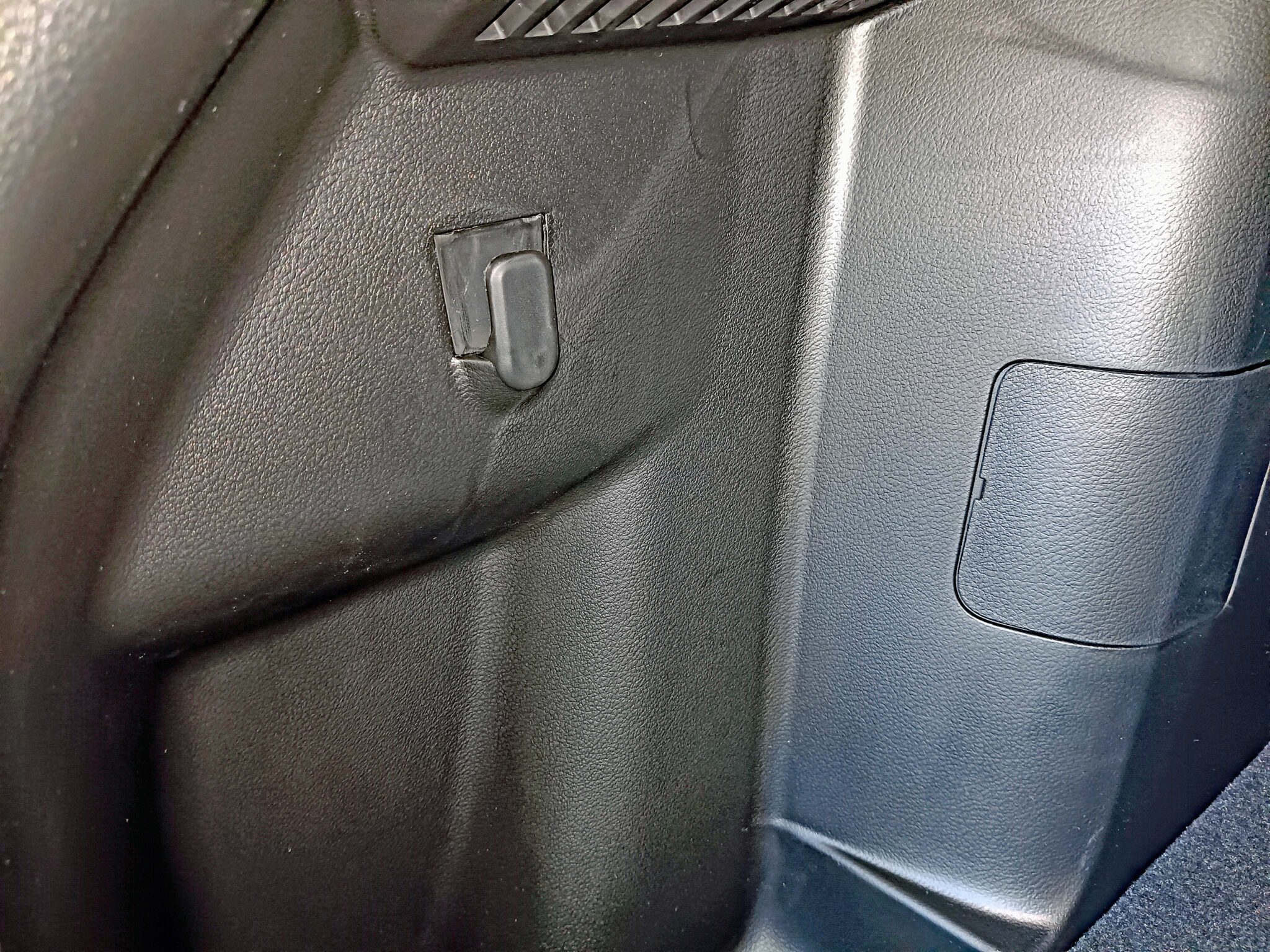 SUZUKI VITARA 1.4 Mild Hybrid 2WD 6AT Premium Plus 110KM 2025