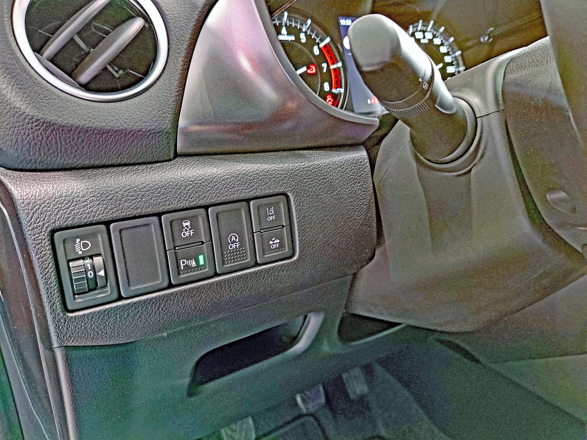 SUZUKI VITARA 1.4 Mild Hybrid 2WD 6AT Premium Plus 110KM 2025